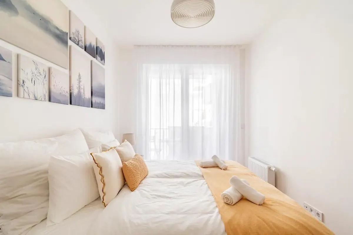 Fun & Comfort Budapest Centre Apartment
