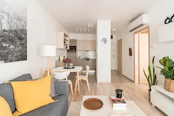 Fun & Comfort Budapest Centre Apartment
