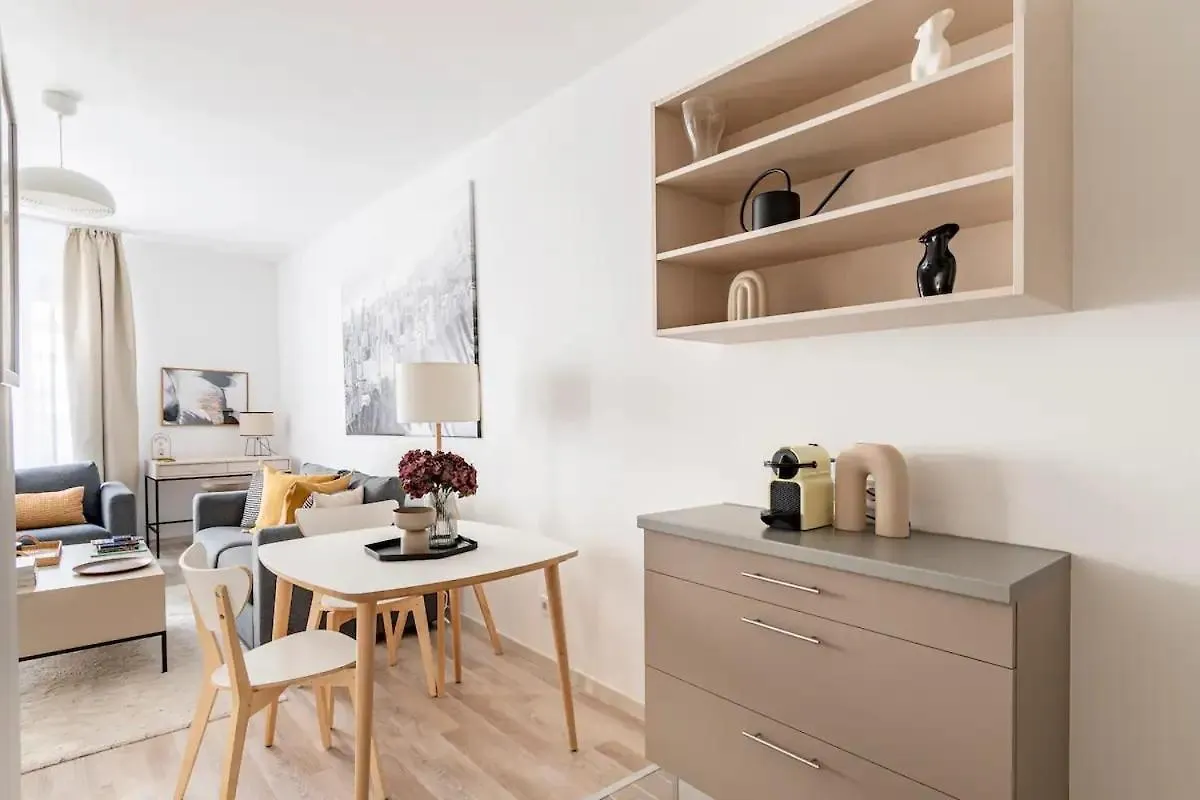 Fun & Comfort Budapest Centre Apartment