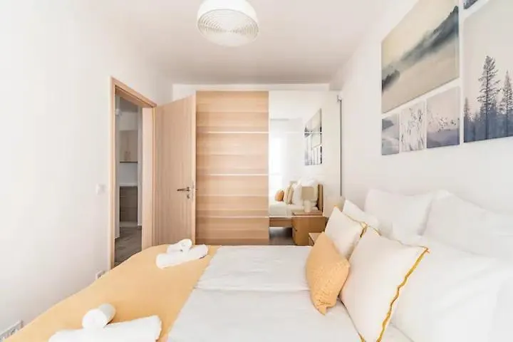 Fun & Comfort Budapest Centre Apartment